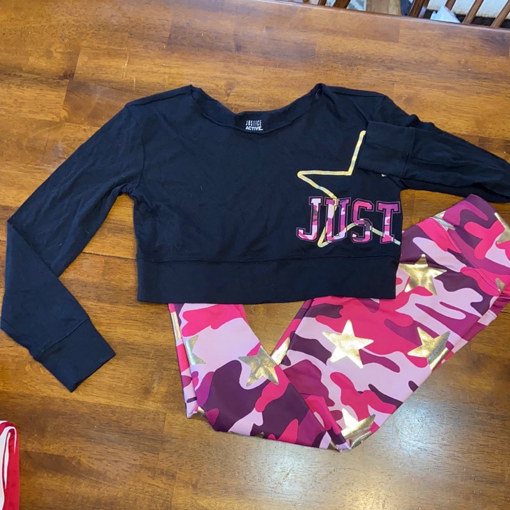Justice outfit